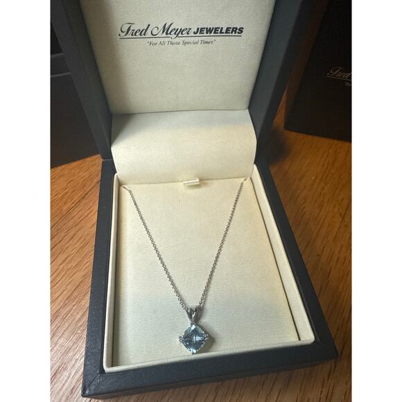 Fred Meyer Jewelry 2 pc. matching set: Dec birthstone Blue Turquoise - Picture 2 of 8